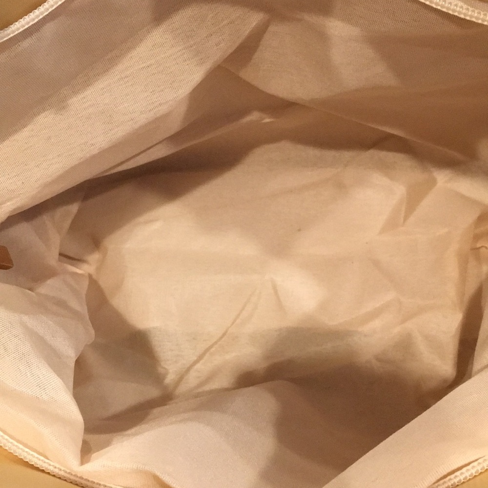 🔴 Straw Tote Bag with Scarf Bow - Picture 5 of 8